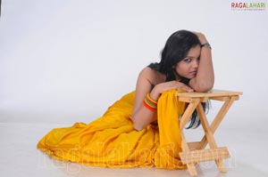 kiran Exclusive Studio Shoot in Yellow Saree