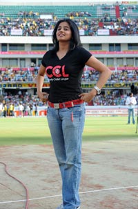 Priyamani