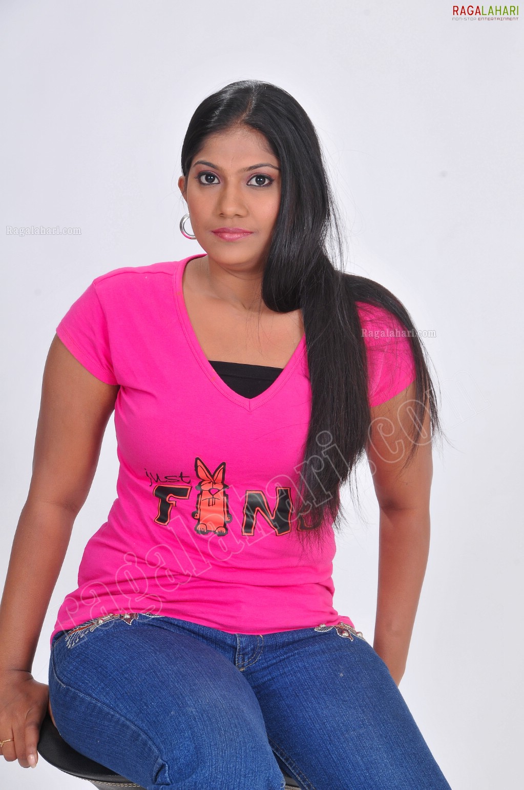 Swetha in Red T-Shirt and Black Jeans Exclusive Photo Shoot