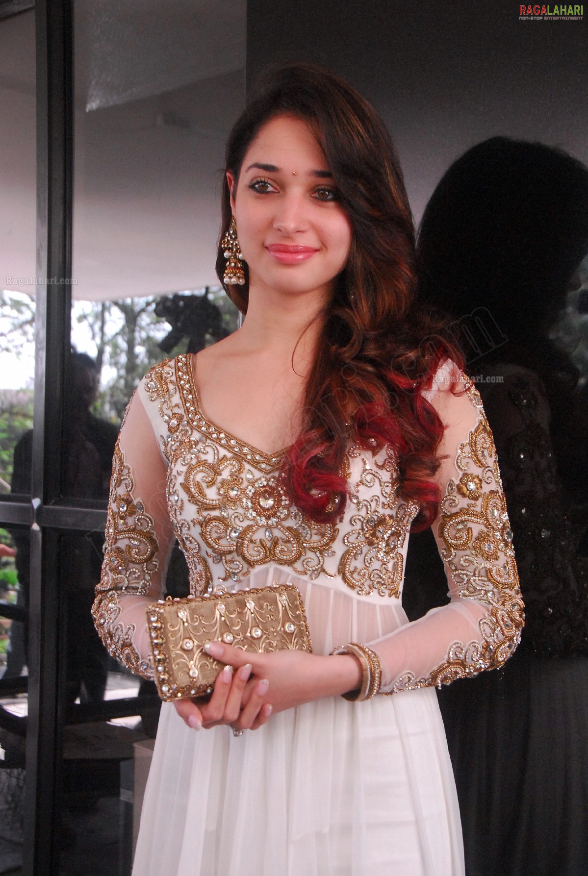 Tamanna (Hi-Res)