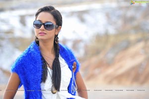 Shanvi HD Wallpapers