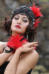 Daruvu Hot and Spicy Item Song Photos