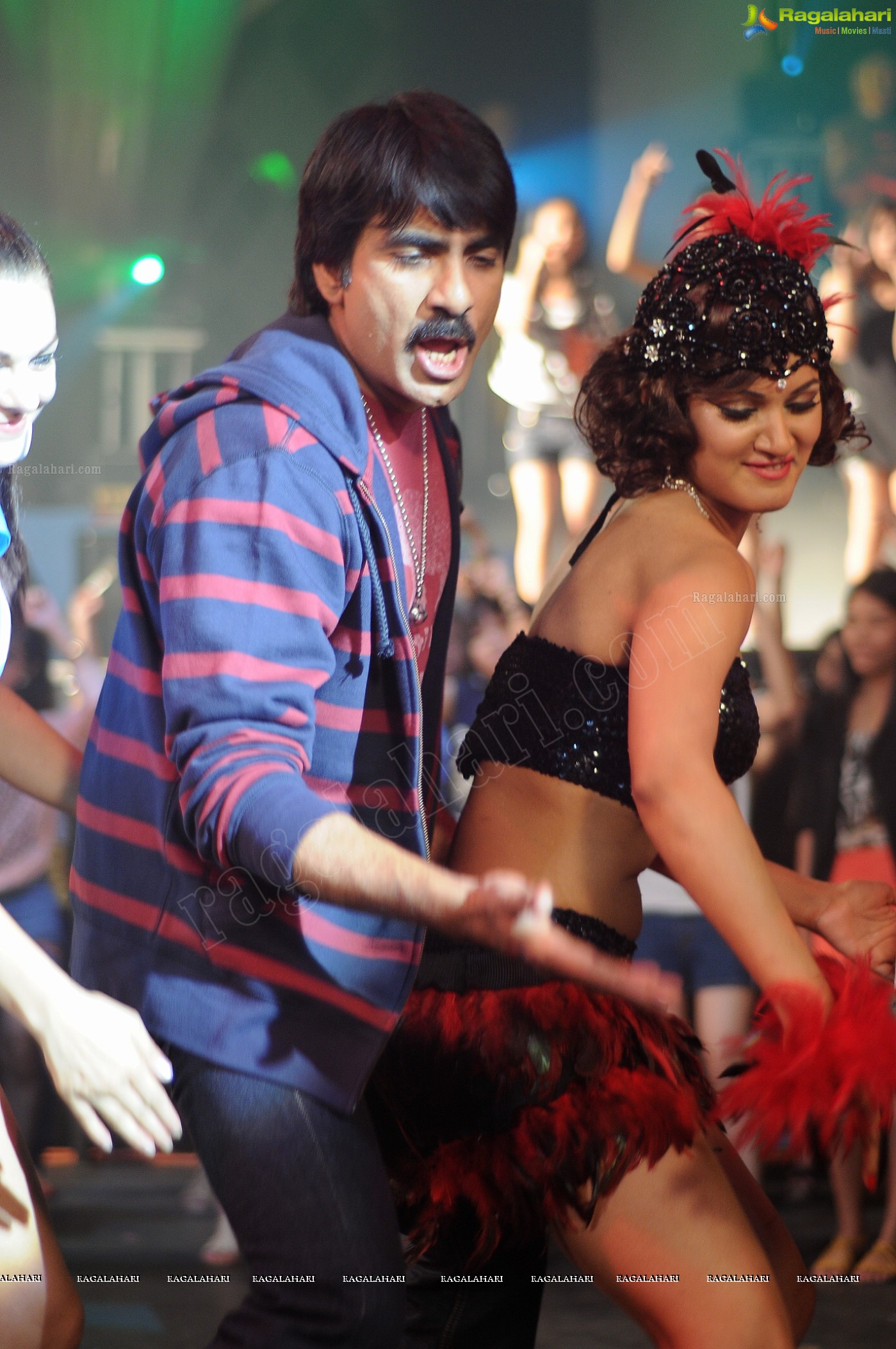 Daruvu Item Song