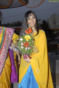 Beautiful Madhavi Latha in Yellow Saree