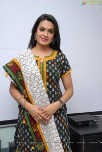 Aditi Agarwal in Chudidar - High Resolution Photos