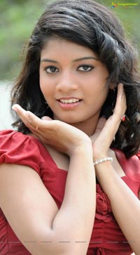 Valmiki Pictures Heroine Bindu