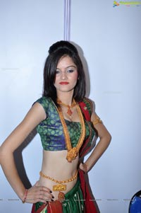 Hyderabad Female Model Priya