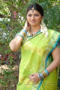 Keerthi Naidu Spicy Photos