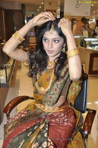 Photos of Hyderabad Model Navya at CMR Ashadam Sravanam Sale 2012