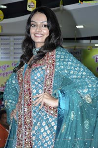 Nikitha Narayan at Zooni Centre Hyderabad