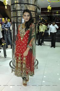 Nikitha Narayan at Zooni Centre Hyderabad