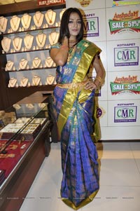 Photos of Hyderabad Model Pallavi at CMR Ashadam Sravanam Sale 2012