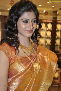 Photos of Hyderabad Model Shamili at CMR Ashadam Sravanam Sale 2012