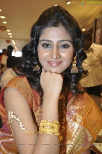 Photos of Hyderabad Model Shamili at CMR Ashadam Sravanam Sale 2012