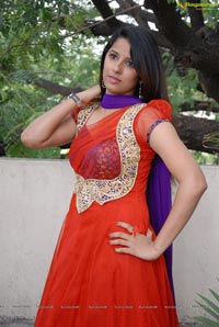 Telugu Girl Shravya Reddy