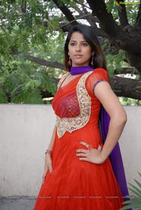 Telugu Girl Shravya Reddy