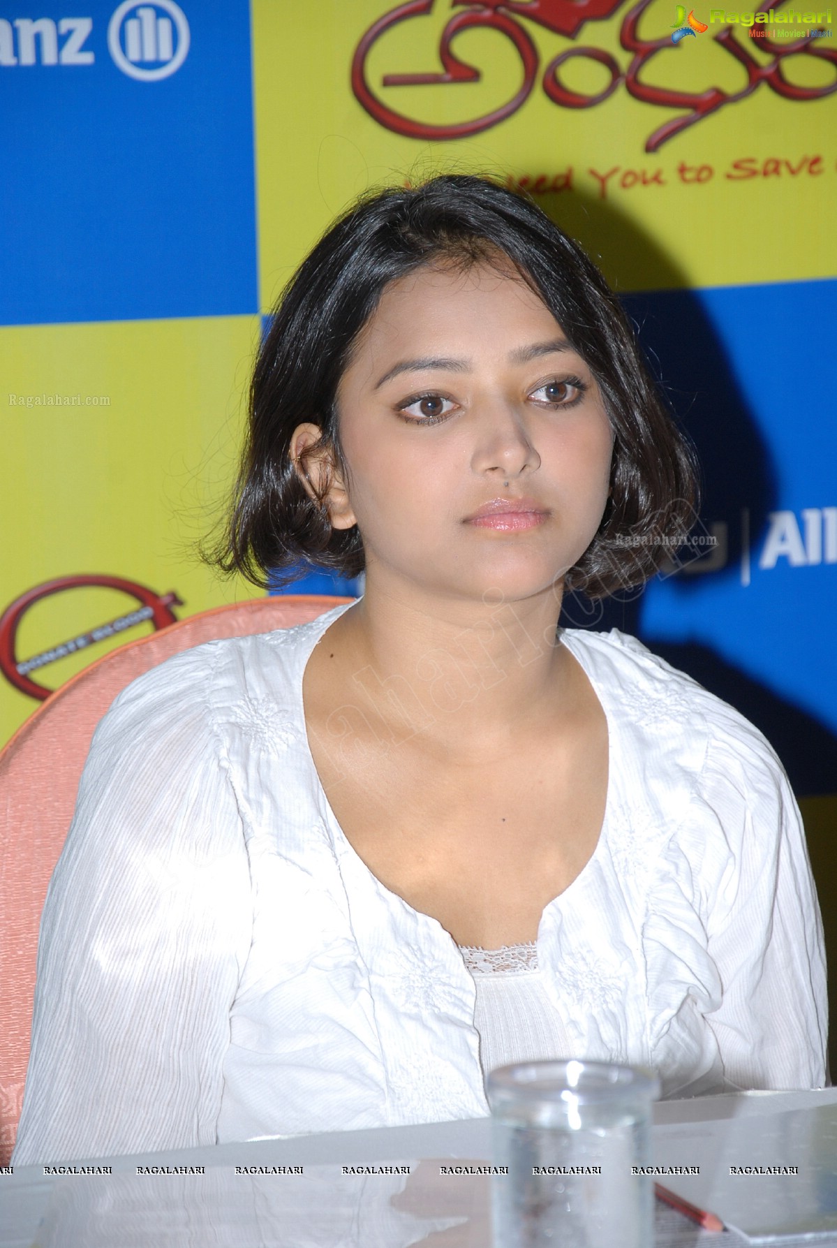 Swetha Basu Prasad (Hi-Res)