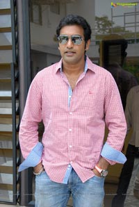 Taraka Ratna at Viejtha Press Meet