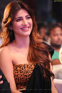 Shruti Haasan at Balupu Audio Release