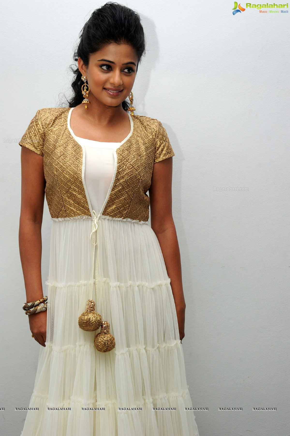 Priyamani at Chandee Trailer Launch, Photo Gallery