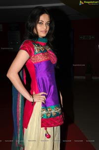Sneha Ullal at Action 3D Premiere Show