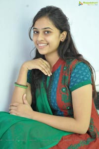 Mallelateeram lo Sirimallepuvvu heroine Sree Divya