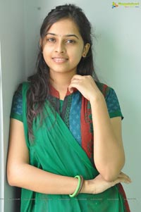 Mallelateeram lo Sirimallepuvvu heroine Sree Divya