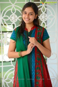 Mallelateeram lo Sirimallepuvvu heroine Sree Divya