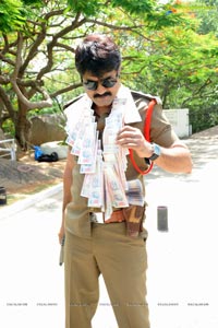 Naatukodi Hero Srikanth