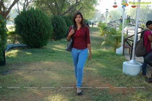 Telugu Heroine Vinisha Naidu Photos