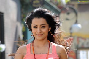 Trisha in Boologam