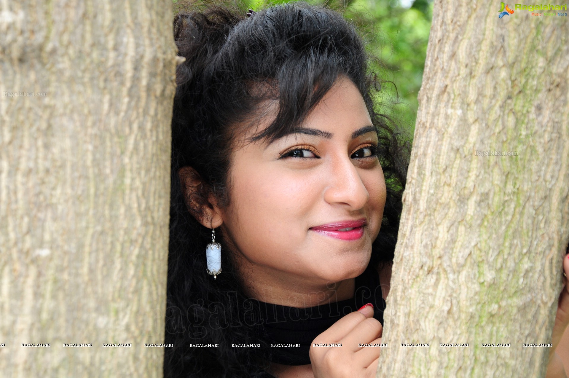 Vishnu Priya (High Definition)