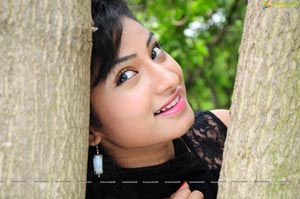 Heroine Vishnupriya