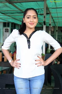Heroine Anjana Deshpande