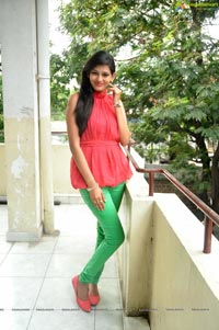 Swetha Jadhav Photo Gallery