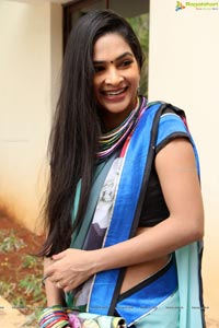 Tamil Actress Madhumitha