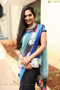 Tamil Actress Madhumitha