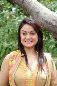 Tamil Heroine Sonia Agarwal