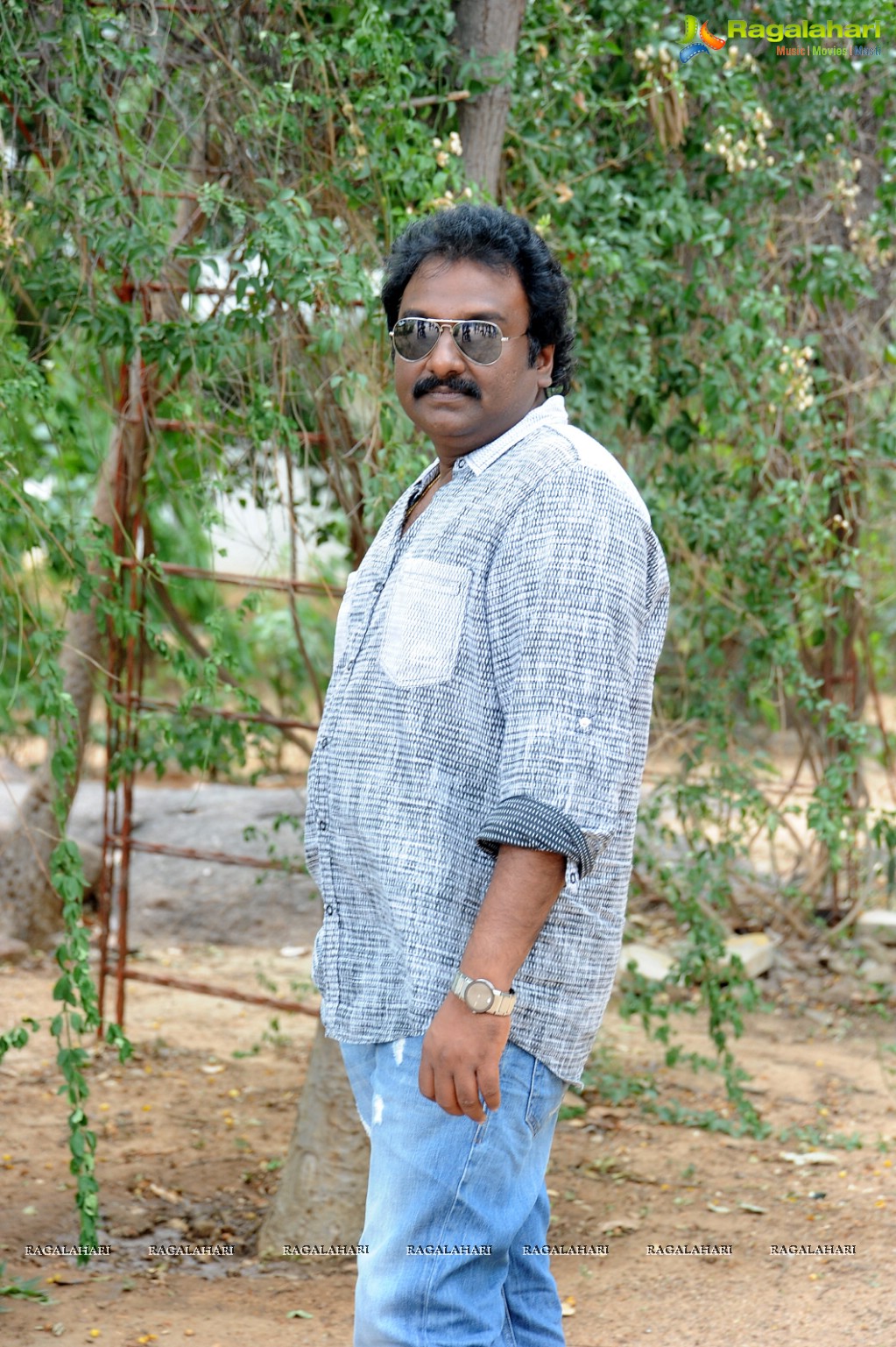 VV Vinayak