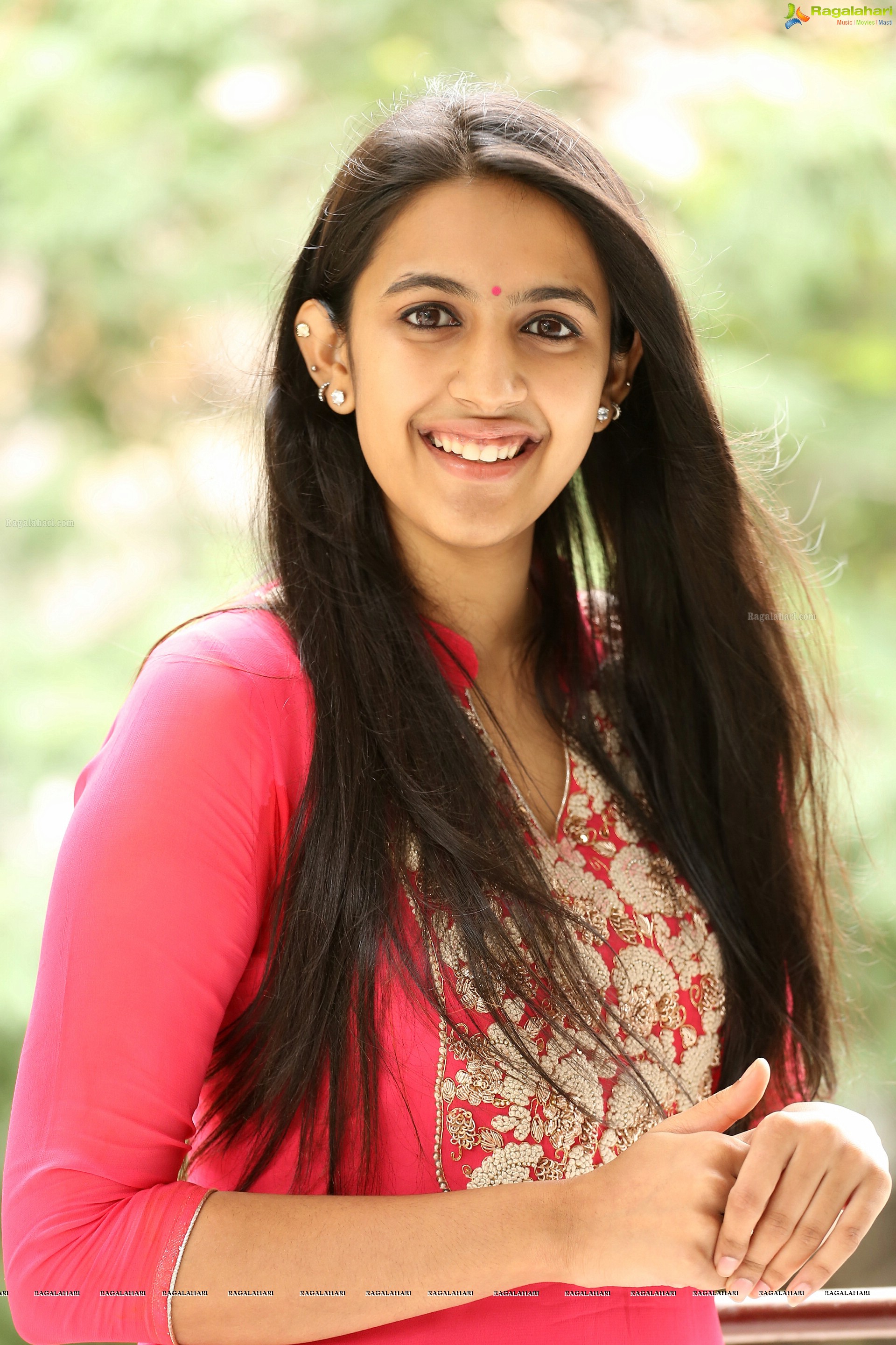 Niharika Konidela - HD Gallery