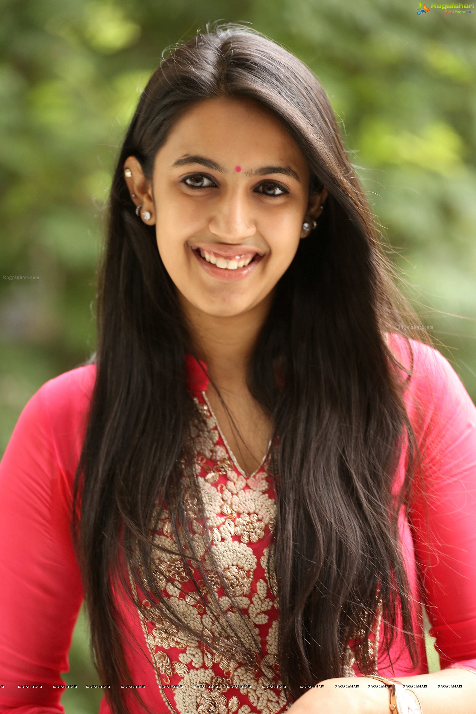 Niharika Konidela - HD Gallery