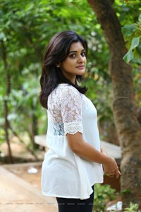 Niveda Thomas