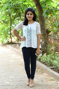 Niveda Thomas