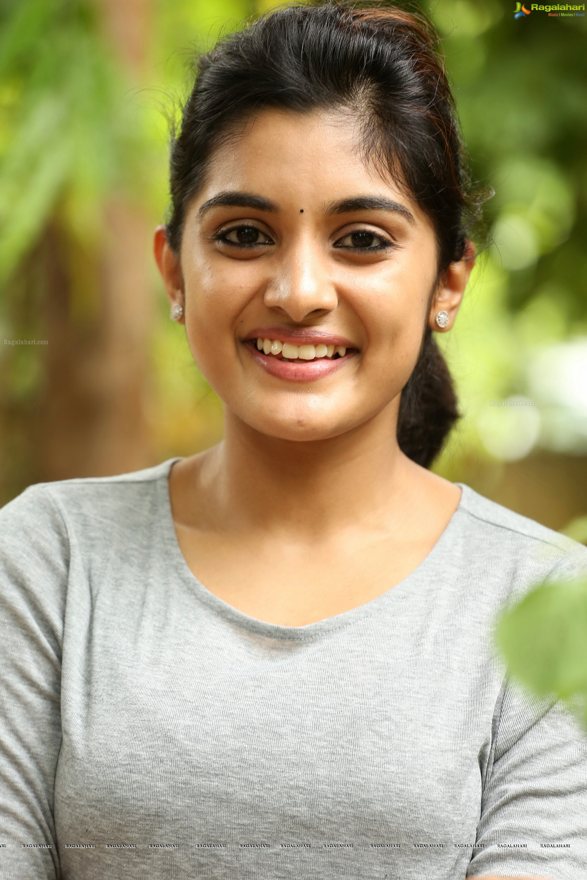 Niveda Thomas - HD Gallery