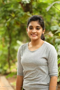 Niveda Thomas