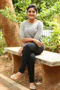 Niveda Thomas