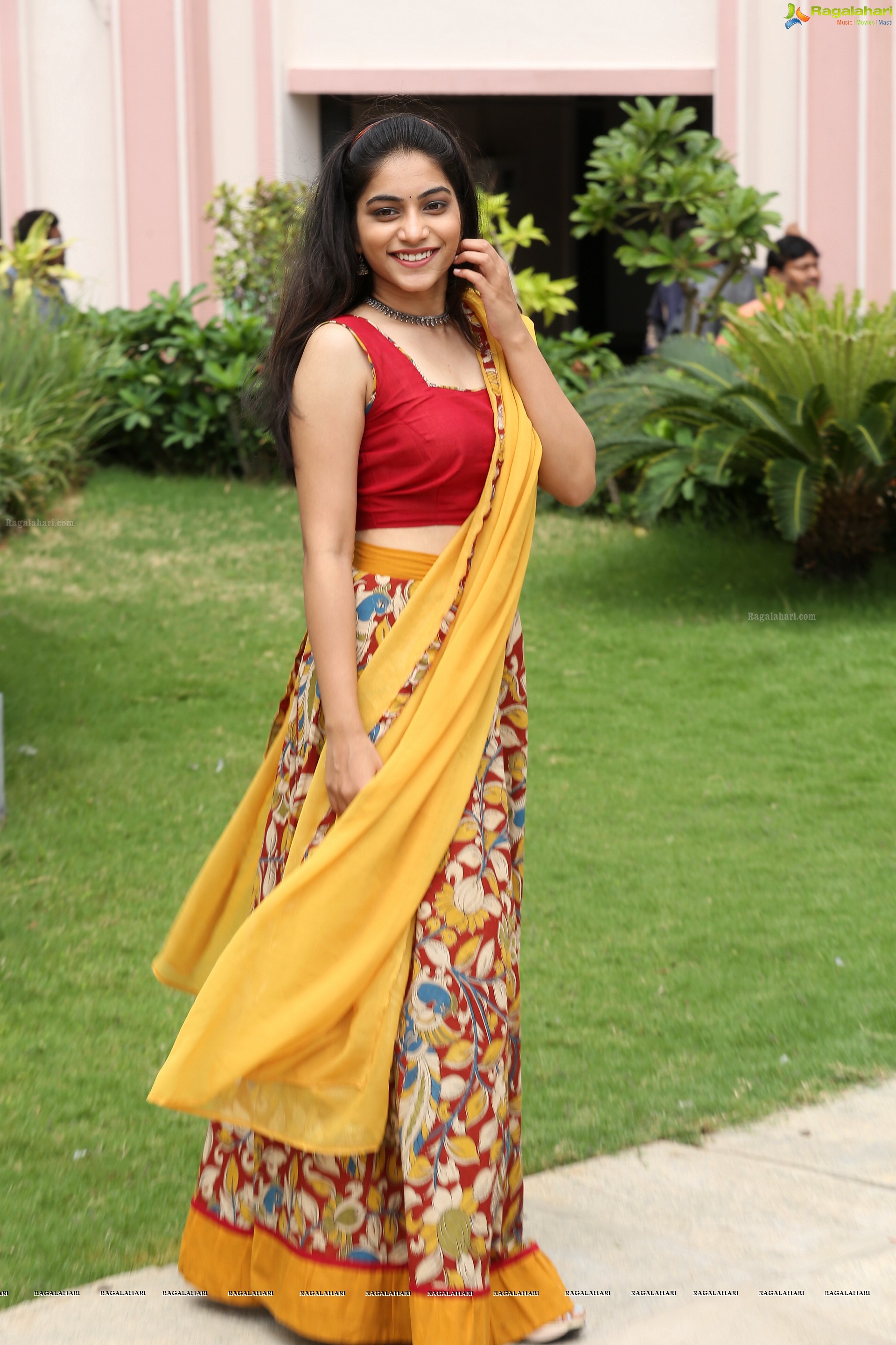 Punarnavi Bhupalam - HD Gallery