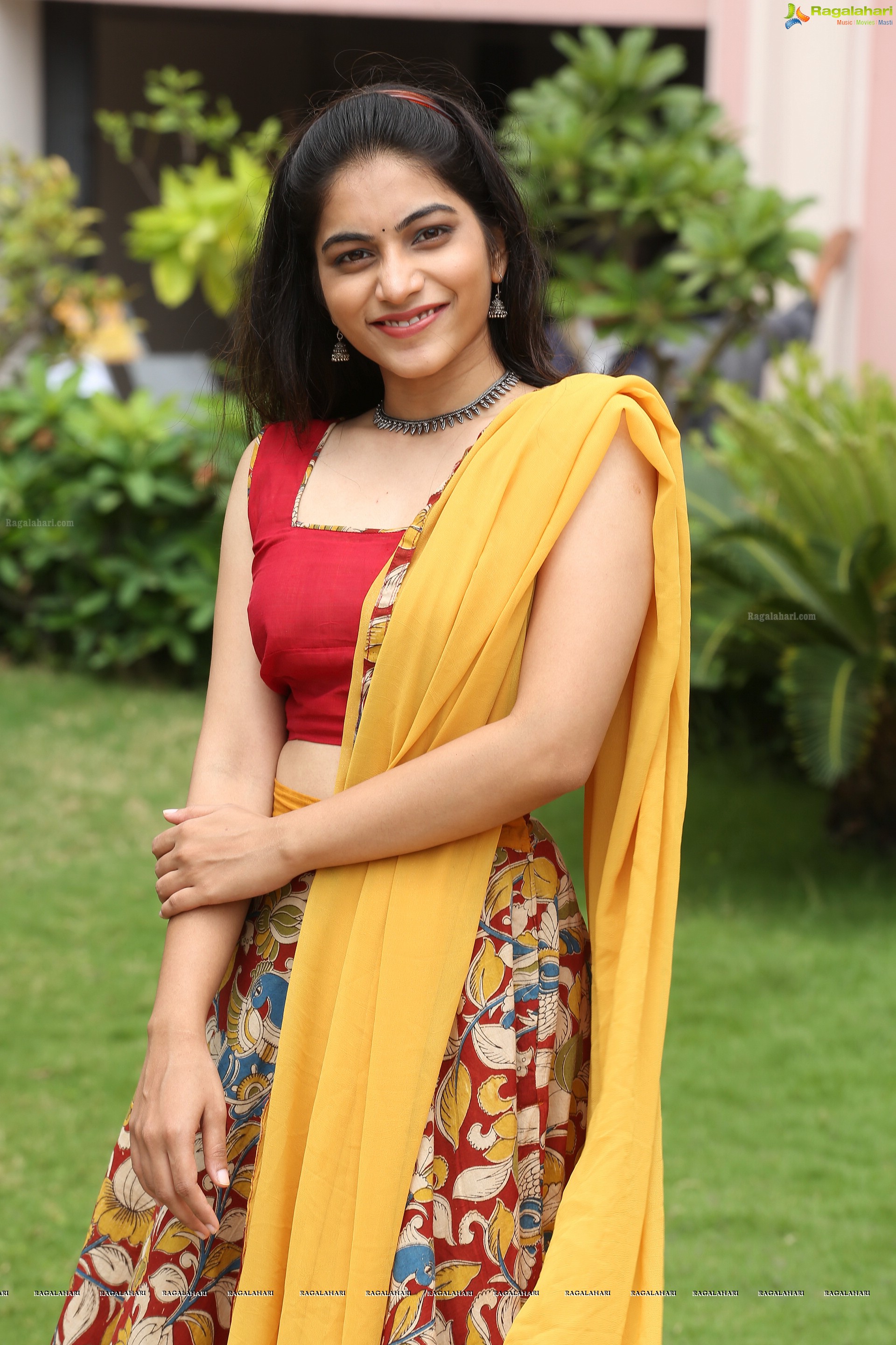 Punarnavi Bhupalam - HD Gallery