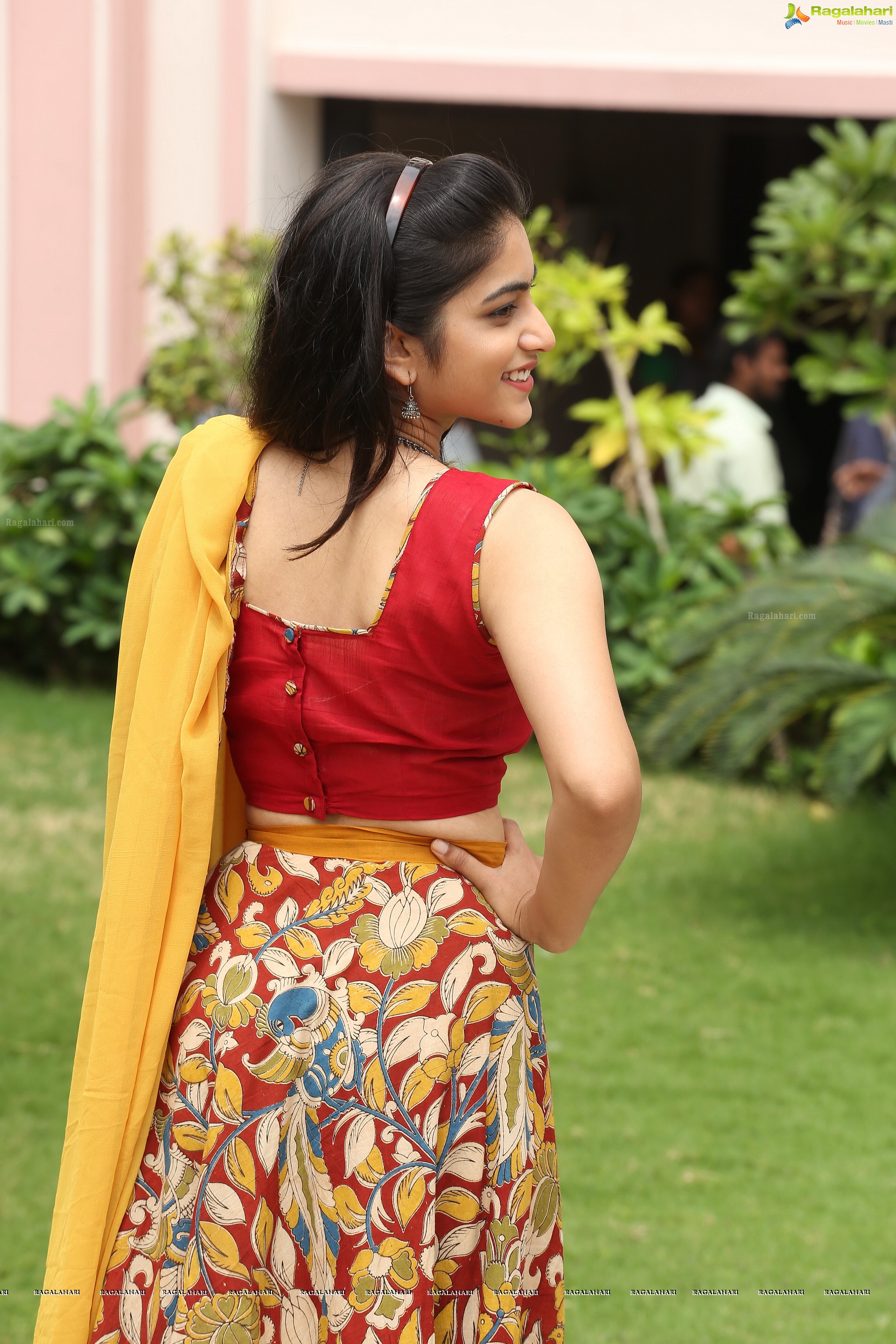 Punarnavi Bhupalam - HD Gallery