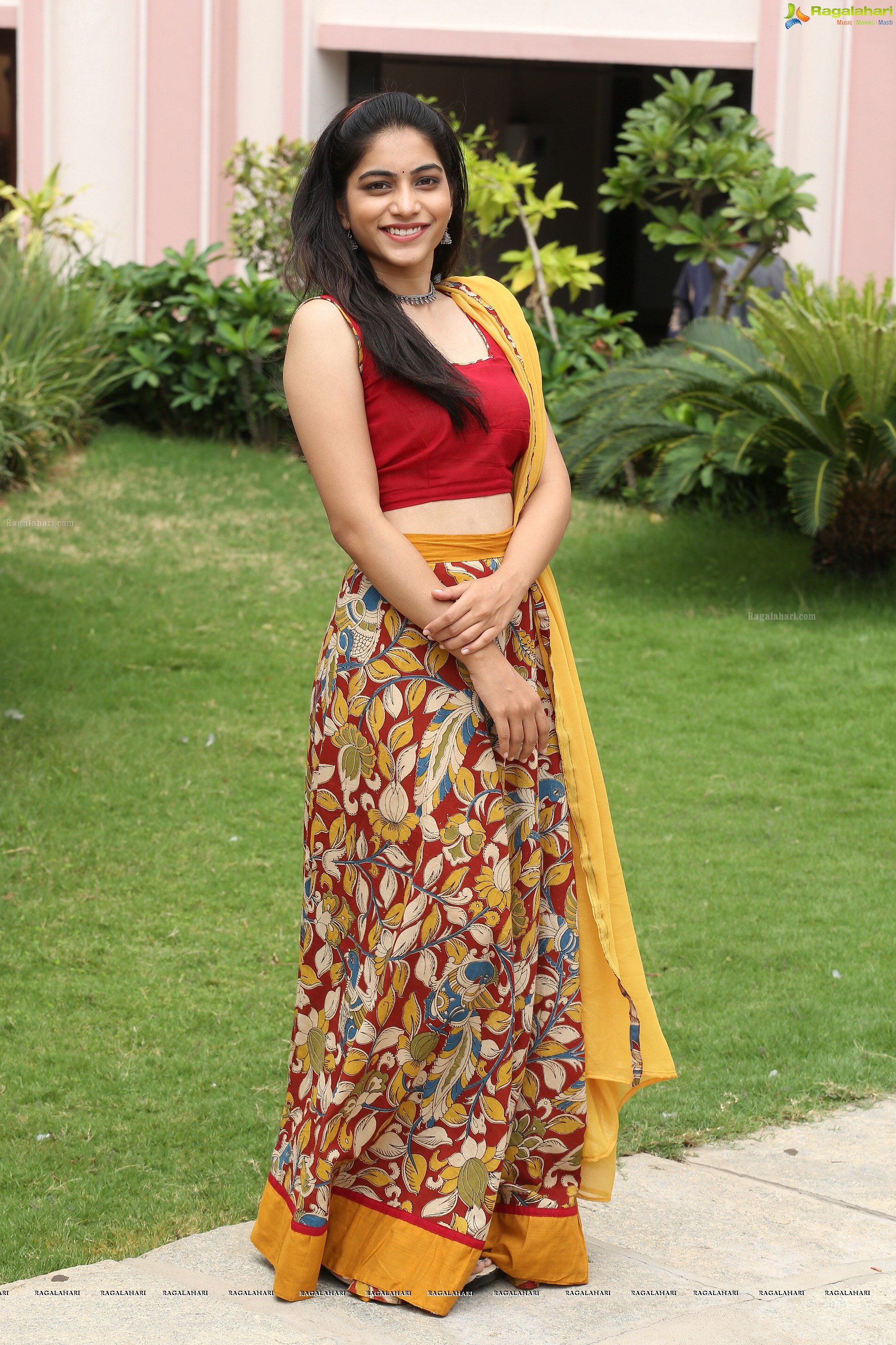 Punarnavi Bhupalam - HD Gallery